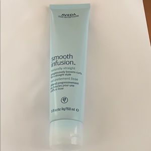 Aveda Smooth Infusion Naturally Straight
